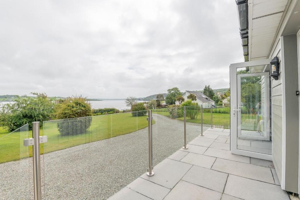 2 Bed Waterfront Property - Close To Courtmacsherry Cork Extérieur photo